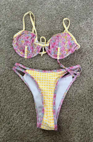 Shein Bikini Set thumbnail 1