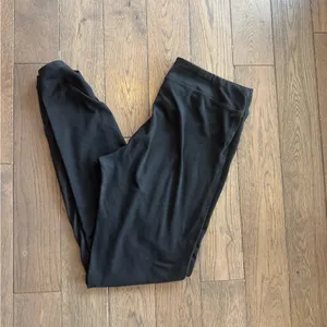 Champion Women’s  Black Joggers thumbnail 8