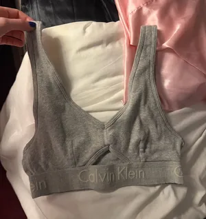 Calvin Klein Bra thumbnail 1