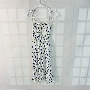 Reformation White Blue Juliette Dalmation Print Sleeveless Smocked Dress Size 0 thumbnail 4