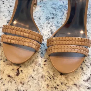 Coach Hally Sandals Womens 6.5 Tan Snakeskin Woven Stiletto Heels A3921 Animal thumbnail 4