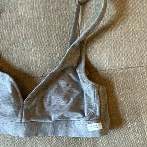 Intimissimi Women's Plunge Bralette in Grey Size Small thumbnail 4