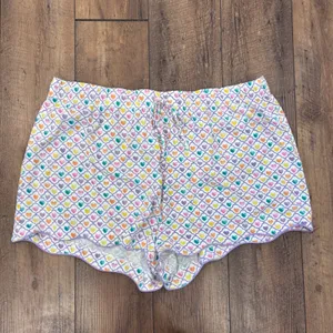 Roller Rabbit x Target Women's Geo Hearts Pajama Shorts Size 2X Scallop Hem thumbnail 2