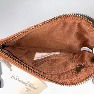 New | Universal Threads Wristlet thumbnail 2