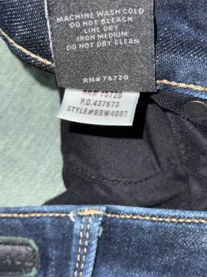 Buckle Black Women’s Fit No 53 Straight Dark Wash Straight Leg Jeans 30 x 32 EUC thumbnail 8