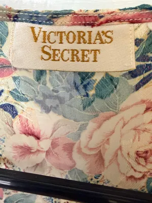 Victoria’s Secret Vintage Floral Button Up Mini Slip Chemise NWT thumbnail 4