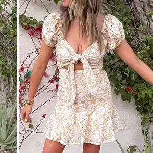 En Saison Floral Eyelet Mini‎ Dress Puff Sleeve Cottagecore XS Boho thumbnail 4