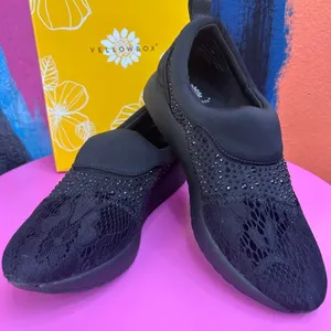 Yellow Box Womens 7.5 Liam Slip On Sneakers‎ Black Lace Rhinestone NIB thumbnail 1