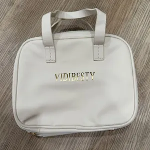 Bag‎ White thumbnail 1