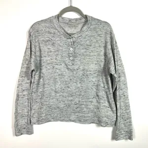 Urban‎ outfitters gray thermal top thumbnail 1