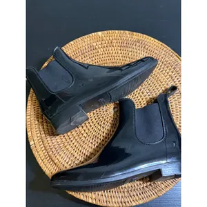 Marc Fisher Womens Black Glossy‎ Chelsea Rain Boots Size 10 Rubber Ankle Booties thumbnail 9