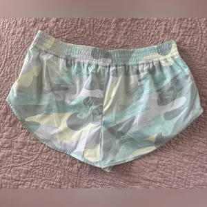NWT Free People Easy Does it Camo Print Athletic Shorts XL thumbnail 7
