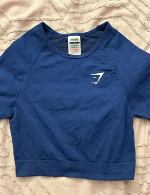 Gymshark Top Crop thumbnail 1