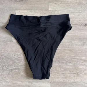 Aerie Womens High Cut Cheeky Bikini Bottoms Black High Waisted Ruched Mediu Mm thumbnail 2