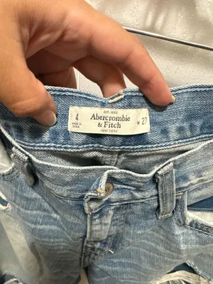 Abercrombie & Fitch Distressed Light Wash Skinny Jeans Size 4 W27 thumbnail 3