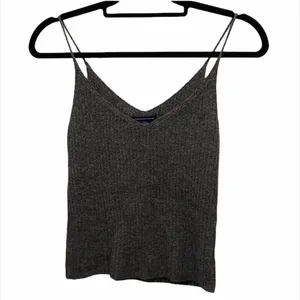 American Eagle ✨ Ribbed Knit Crop Top✨ thumbnail 3