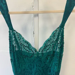 Vintage Victoria’s Secret Emerald Green Lace Sequin Midi Slip‎ Large thumbnail 6