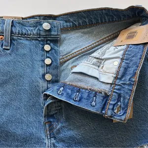 Levi's 501 Women's Distressed Cut-Off Shorts with Raw Hem Button Fly Size 33 NWT thumbnail 3