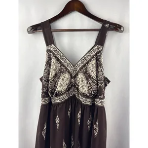 Women’s Silhouettes Size 14 Brown Paisley Maxi Dress thumbnail 2