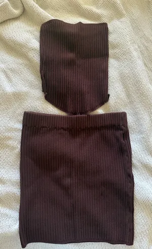Two thumbnail 1