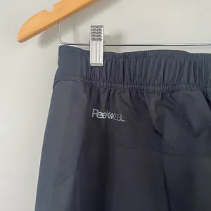 REI Co-Op Black Peak 2.5L Rain Pants Size Medium thumbnail 7