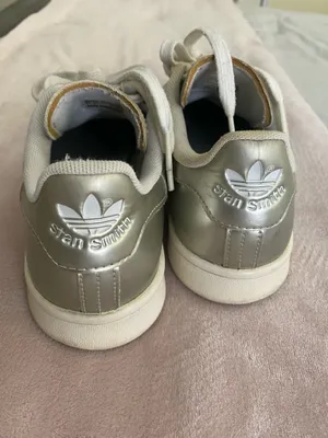 adidas Stan Smith Sneaker Silver Metallic Women Size 8.5 thumbnail 3