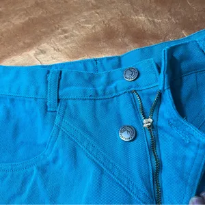 Rocky Mountain Clothing Turquoise High rise Jeans size 25” bare back riding thumbnail 6