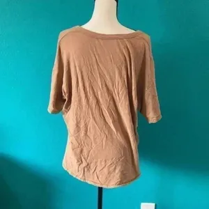 ⭐️ American eagle brown top in size large thumbnail 3