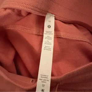 Lululemon Scuba High-Rise French Terry Jogger. NWT SZ 10 Pink Savannah. thumbnail 5