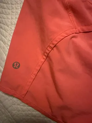 Lululemon Shorts thumbnail 3