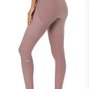 ALO YOGA High-Waist 4 Pocket Utility Legging in Woodrose (S) thumbnail 4
