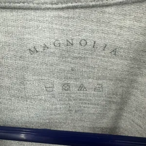 Magnolia Size Large Long Sleeve Crew Neck Pullover Sweatshirt Top Waco Texas‎ thumbnail 5