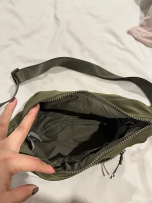Fabletics crossbody purse thumbnail 3