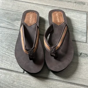 Seven7 Women's Brown Sandals Size 7 thumbnail 5