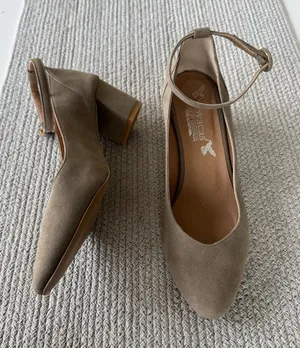 Novacas Light Gray Taupe Suede Block Heel Ankle Strap Pumps Dress Shoes Sz 40 9 thumbnail 1