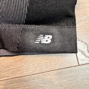 New Balance Sports Bra XLarge XL Gray Black Cross Workout‎ Gym Active Padded thumbnail 4