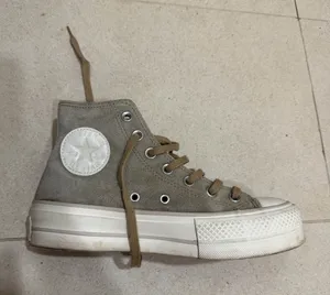 Converse Chuck Taylor thumbnail 1
