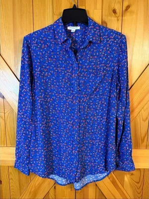 Beach Lunch Lounge Blue Red White Floral Button Up Blouse Size Small (6681) thumbnail 1
