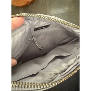 Lululemon Women’s Light Gray Fanny Waist Bag thumbnail 3