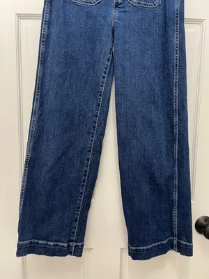 Old Navy Sky-Hi Wide Leg Patch Pocket Jeans Extra High Rise Dark Wash - Size 4 thumbnail 4
