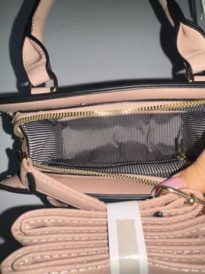 Le Bag Los Angeles Purse With Shoulder Strap Pink thumbnail 4