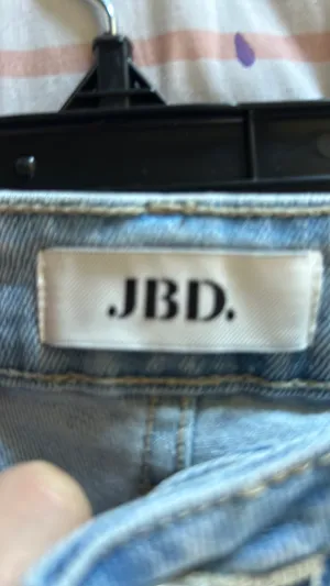Light Washed Straight Jeans Size 27 thumbnail 2