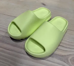 Yeezy Slides thumbnail 1