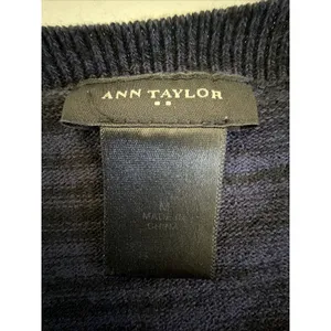 Ann Taylor LOFT Knit sweater Top Women's Medium Crew Neck Blue casual thumbnail 7