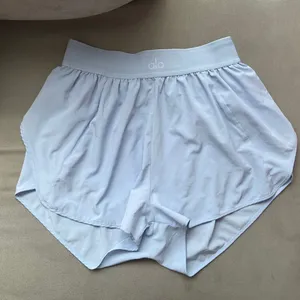 Alo Yoga Match Point Short Seashell Blue M thumbnail 2