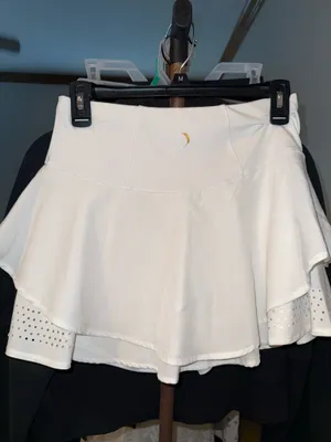 tennis skirt thumbnail 2
