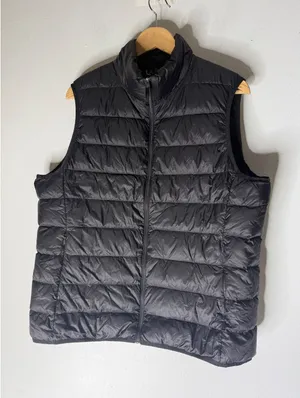 Quince Womens Black Down Puffer Vest Full Zip Lightweight Quilted XL thumbnail 1