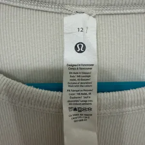 lululemon athletica Women’s Beige Long Sleeve Tee thumbnail 3