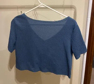 blue top Size M thumbnail 2