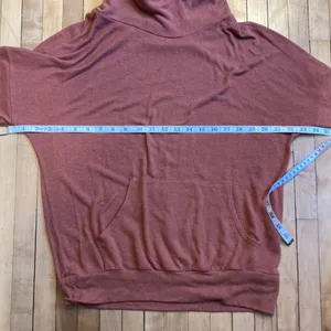 Gyft Sweater thumbnail 8